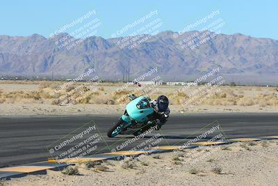 media/Jan-10-2025-CVMA Friday Practice (Fri) [[489e0da257]]/Group 4 and Trackday/Session 2 (Turn 4 Inside)/